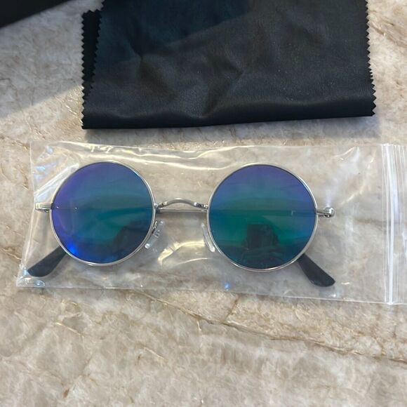 John Lennon Sunglasses NWT - Picture 2 of 4